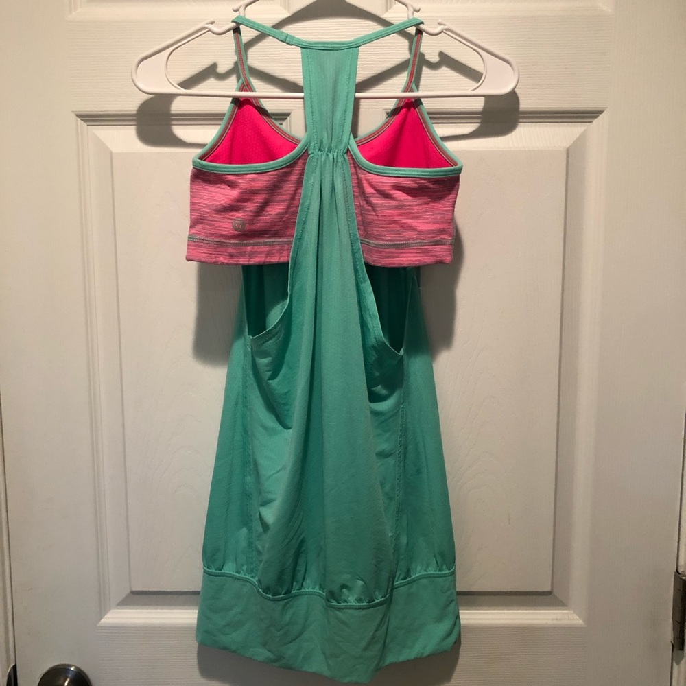 Lululemon tank size 6